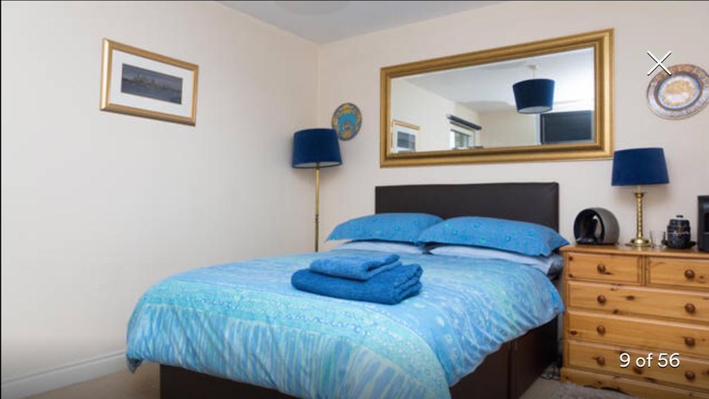 Minerva Way Finnieston Glasgow Bilik gambar